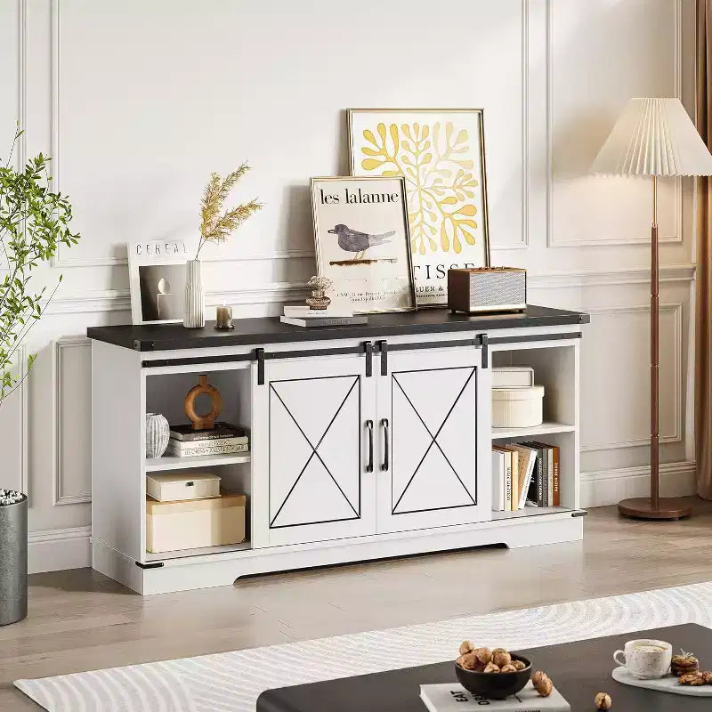 Mueble de TV estilo rústico en Marrón/Gris/Colores contrastantes con puertas corredizas tipo granero – Para televisores de hasta 65", se ensambla por 1 persona