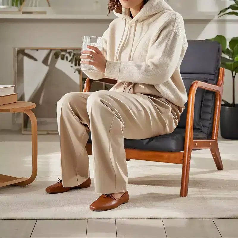 Sillón Individual de Piel Negra, Estilo Mediados de Siglo, 4 Estilos